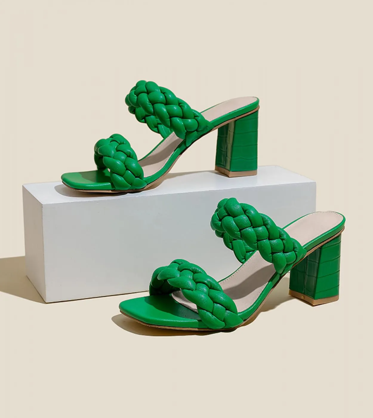 Ciabatte con tacco a blocco Scarpe con tacco alto in pelle Ciabatte con tacco basso in pelle Pantofole da donna