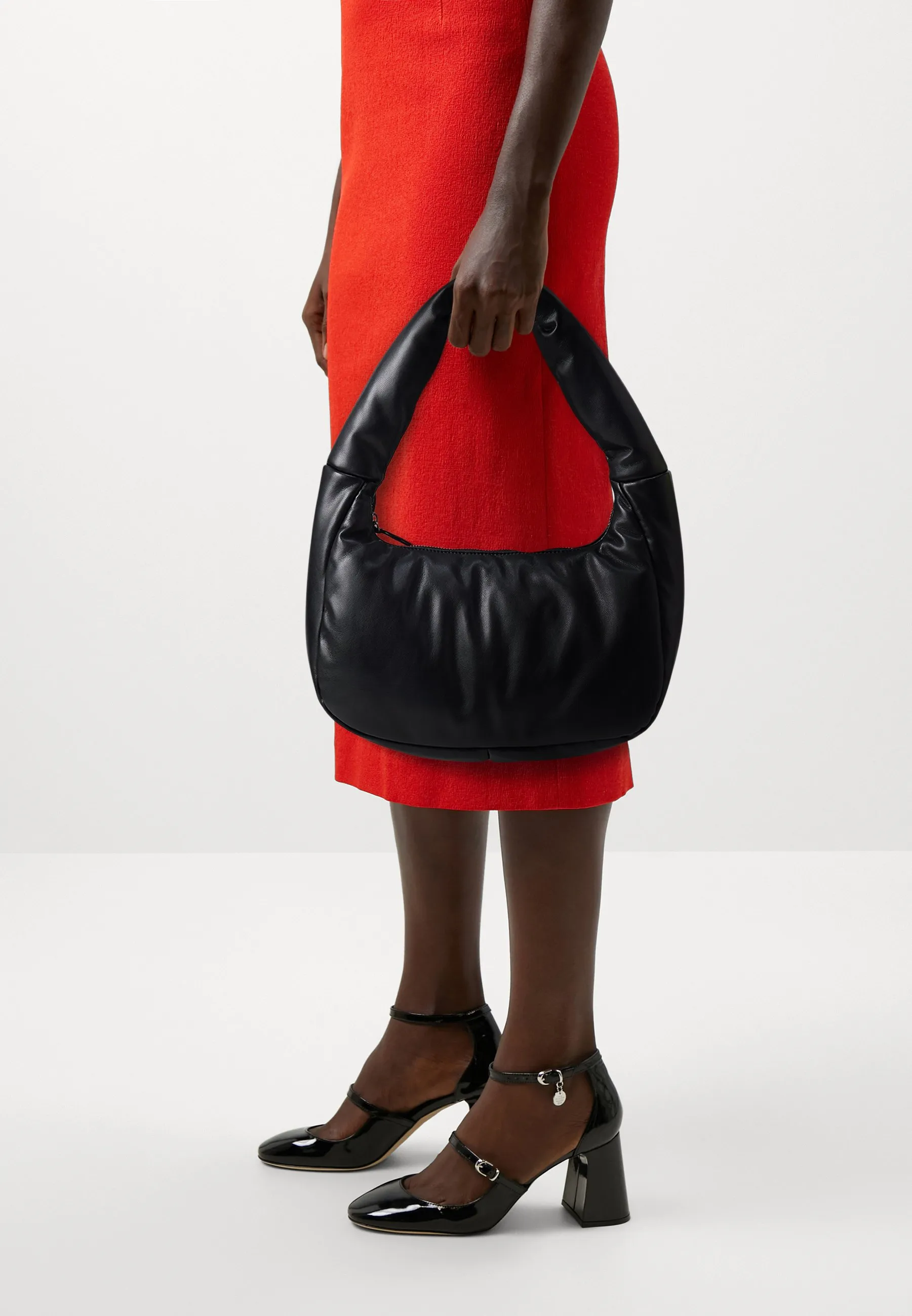 HANDBAG - Borsa a mano