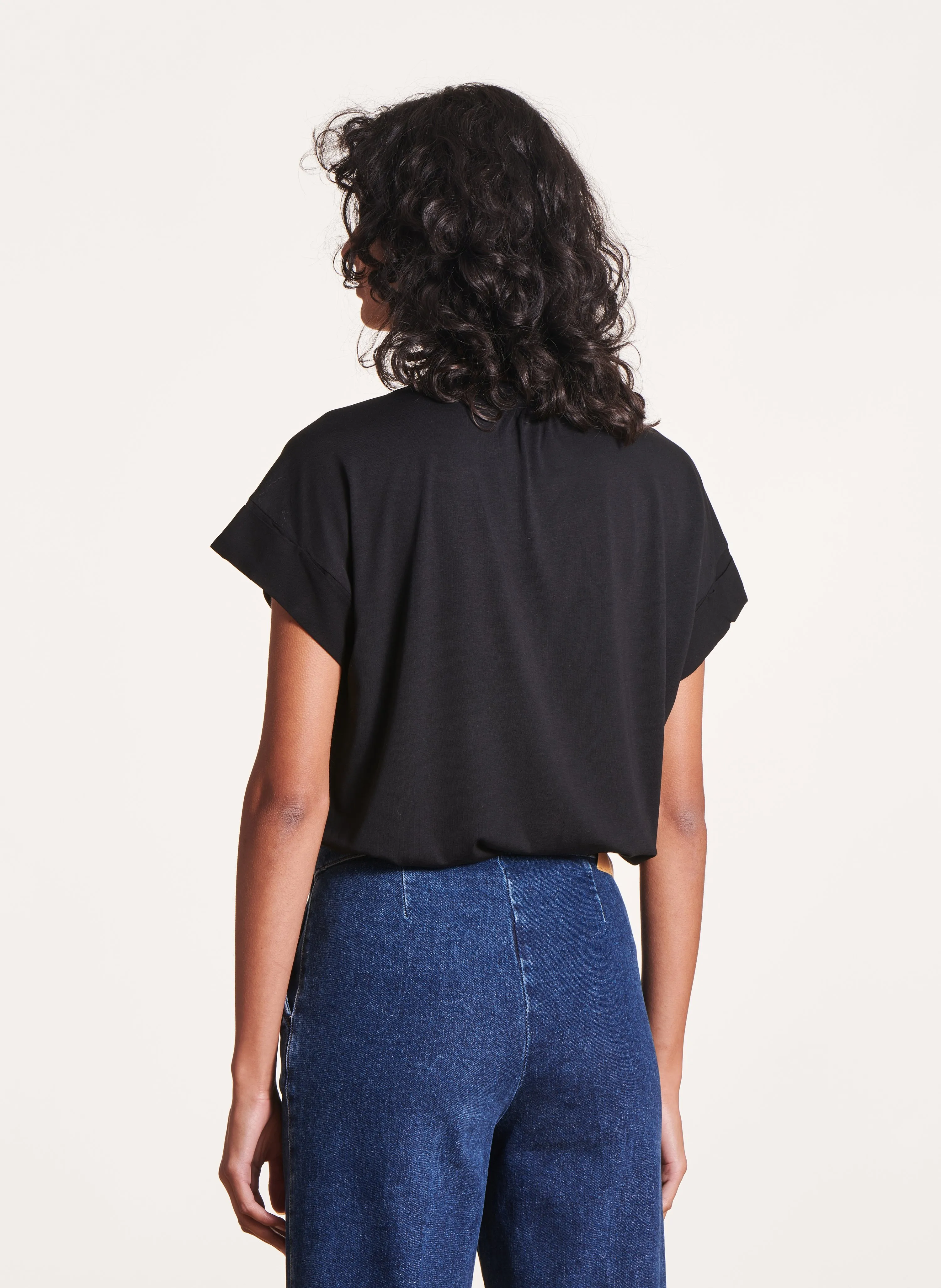  LA FEE MARABOUTEE   Maglietta ampia con scollo a V e doppio materiale | Nero