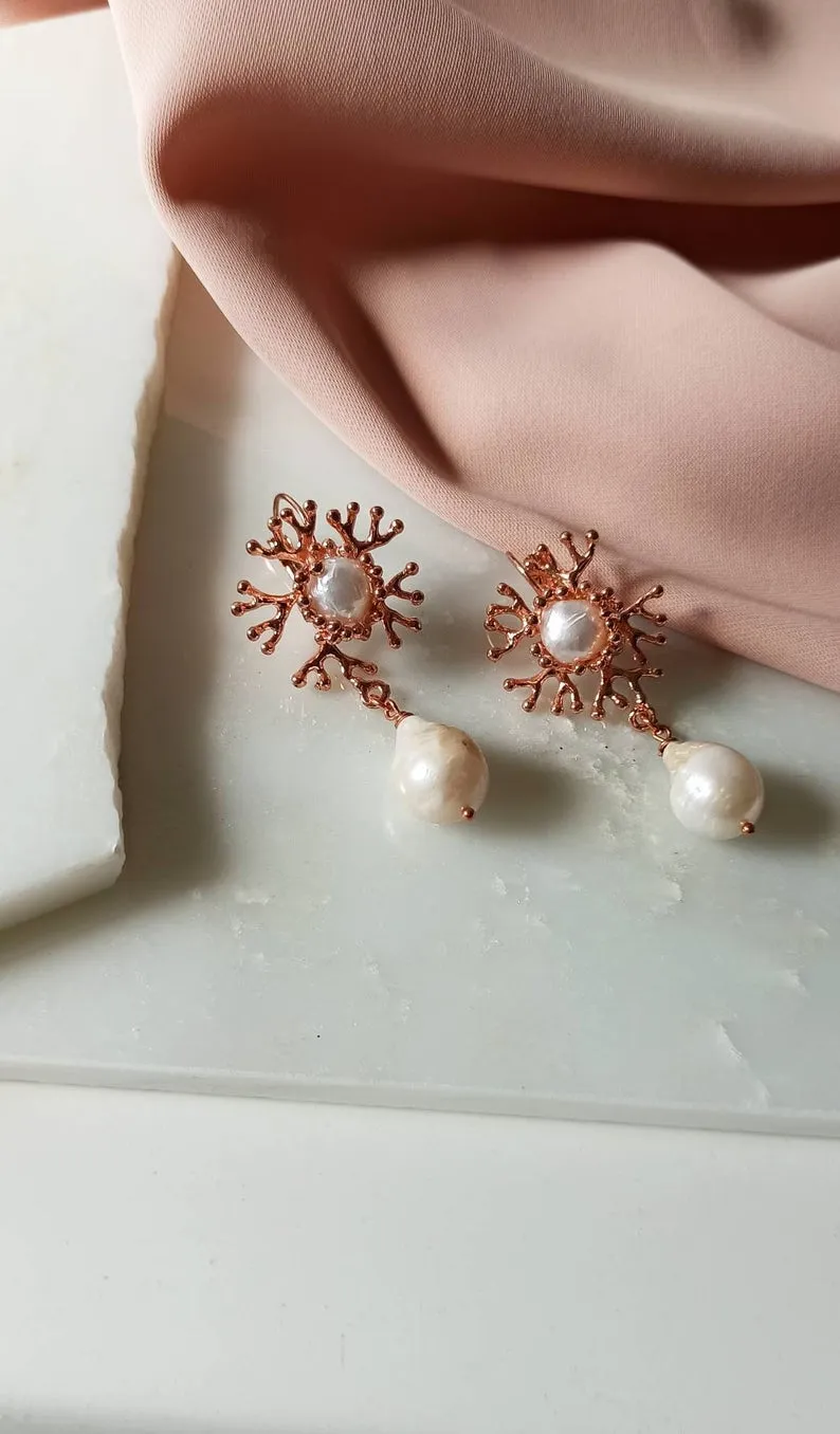 Orecchini a Goccia con Perle Barocche