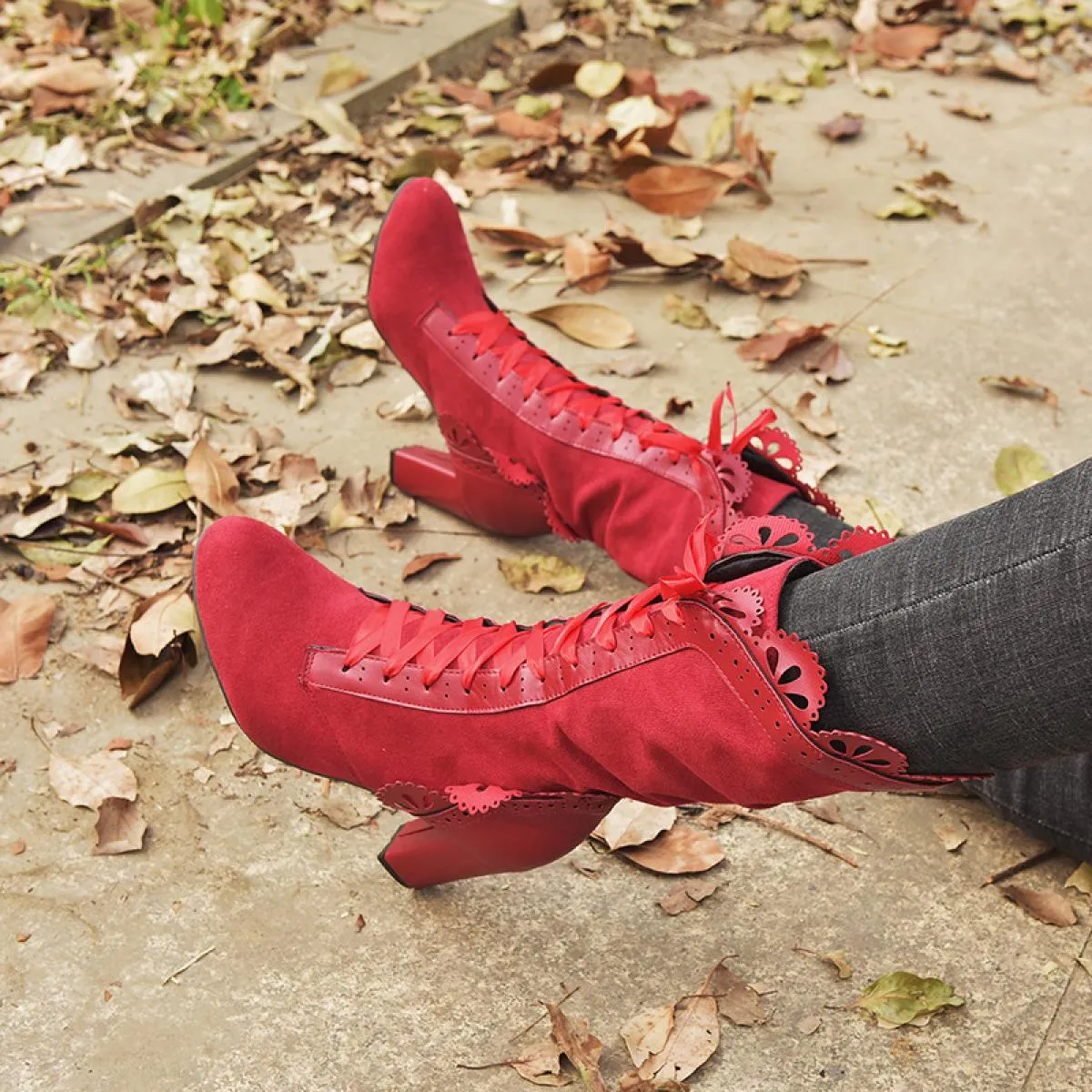 Stivali con tacco alto da donna Stivali Steampunk in pelle scamosciata da donna Autunno Scarpe invernali vintage da donna Stival