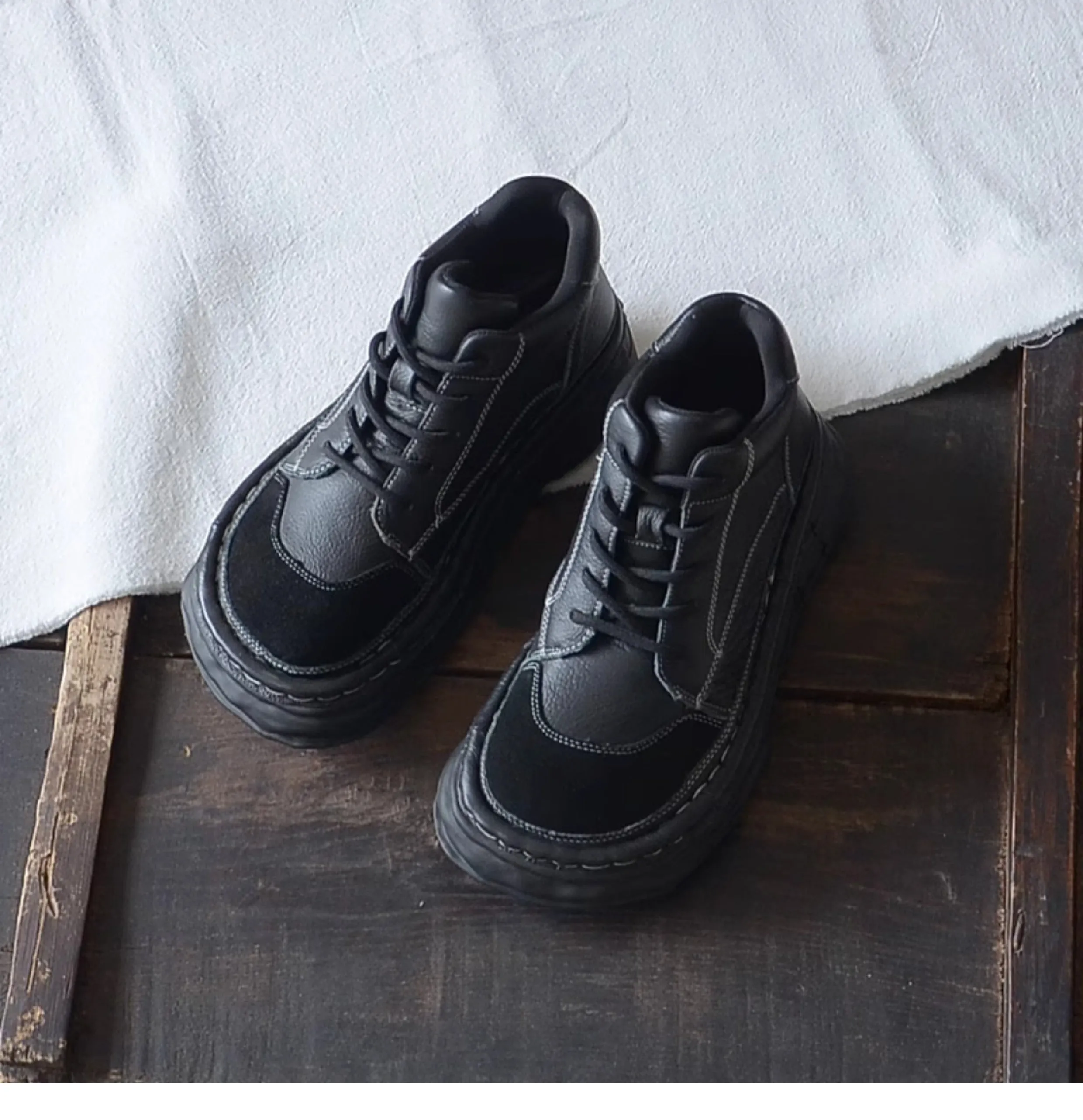 Stivali da donna con suola spessa in pelle patchwork retrò