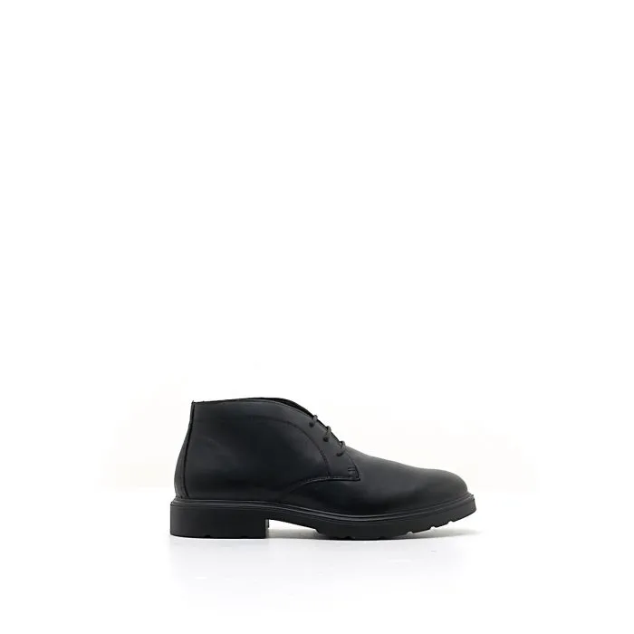 STRINGATE IN PELLE